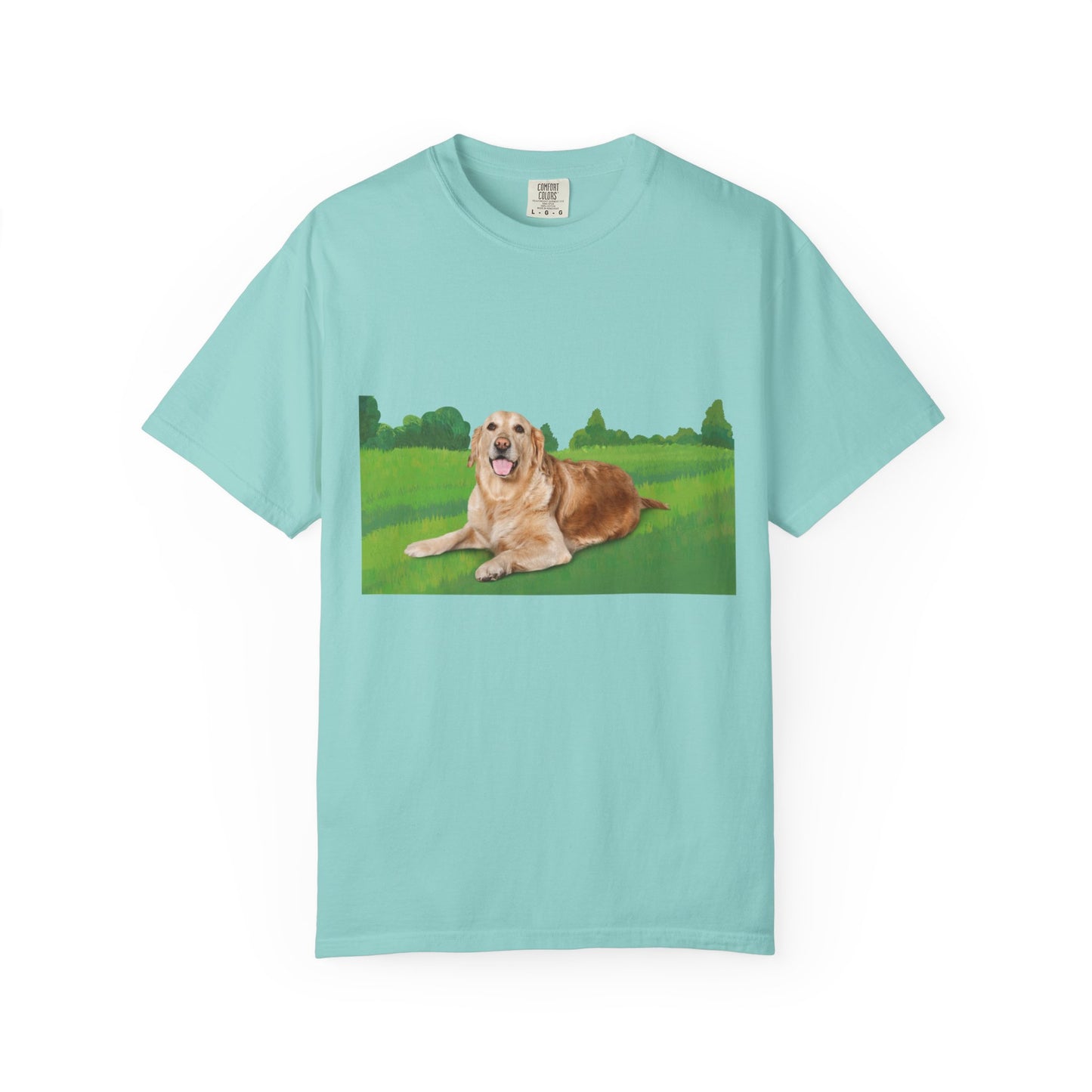 Golden Retriever Graphic T-Shirt — "Born to Lead" Dog Lover Tee
